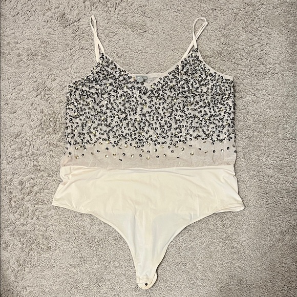 ASOS Cream Bodysuit with Gold Sequin NWOT - Picture 1 of 4